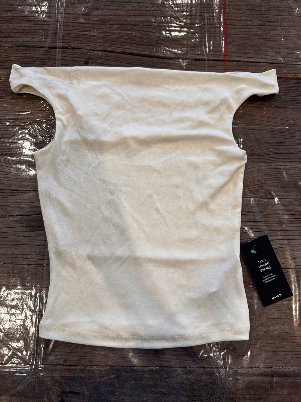 Na-dk Off-Shoulder Stretch Top in Cream